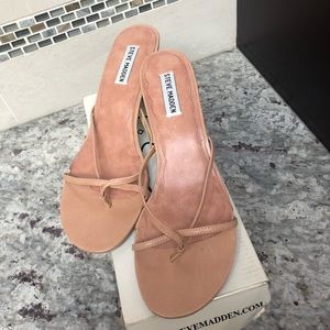 Steve Madden Coral Leather Slip on Sandal